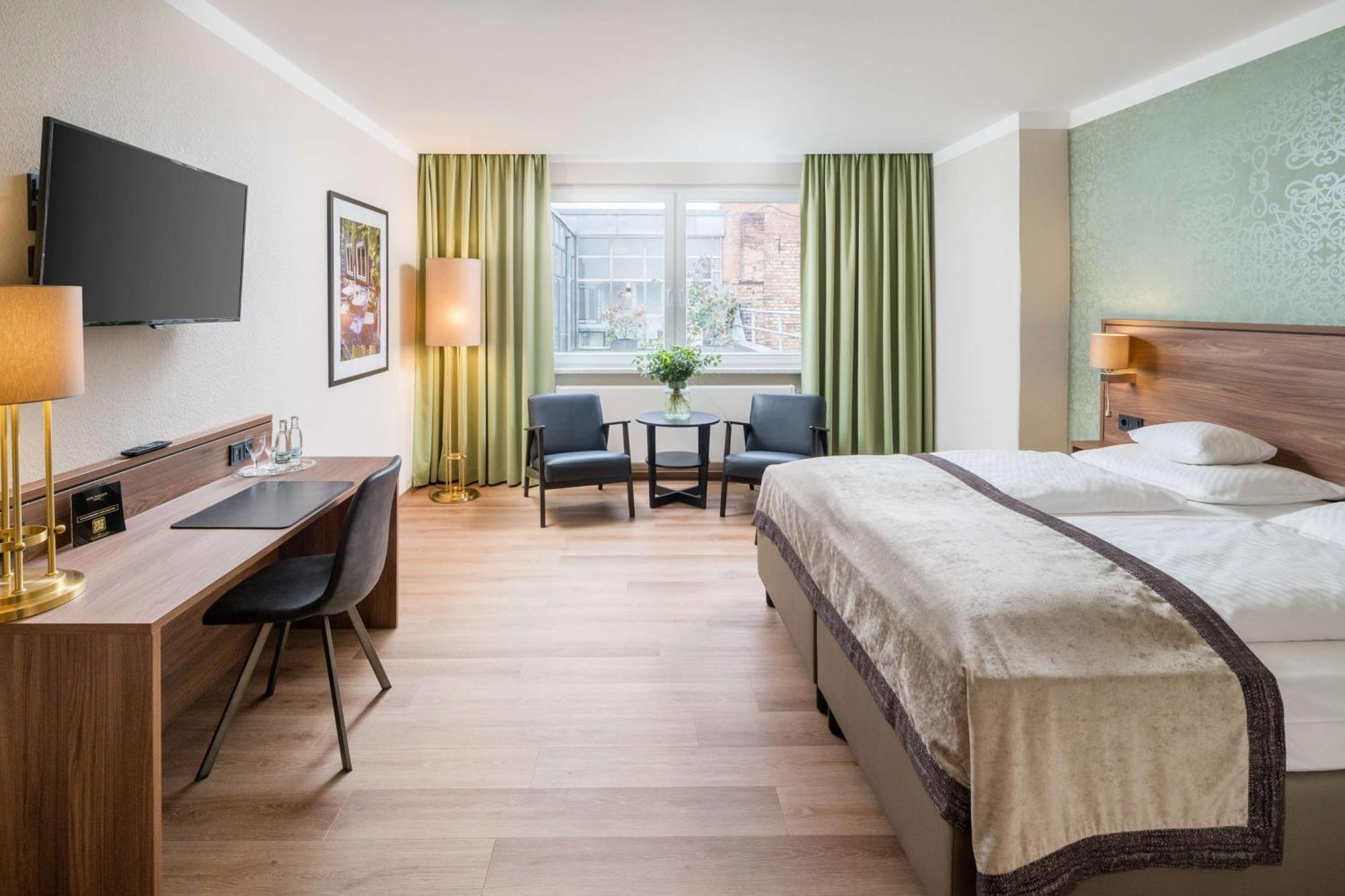 Best Western Plus Hotel Excelsior Erfurt Bagian luar foto